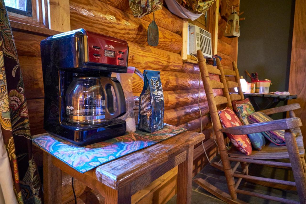 Creekwalk Inn Bed And Breakfast With Cabins Cosby Luaran gambar