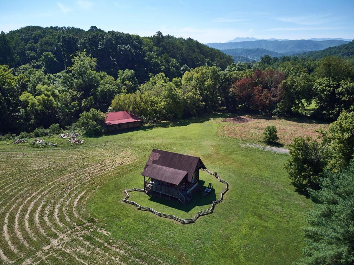 Creekwalk Inn Bed And Breakfast With Cabins Cosby Luaran gambar