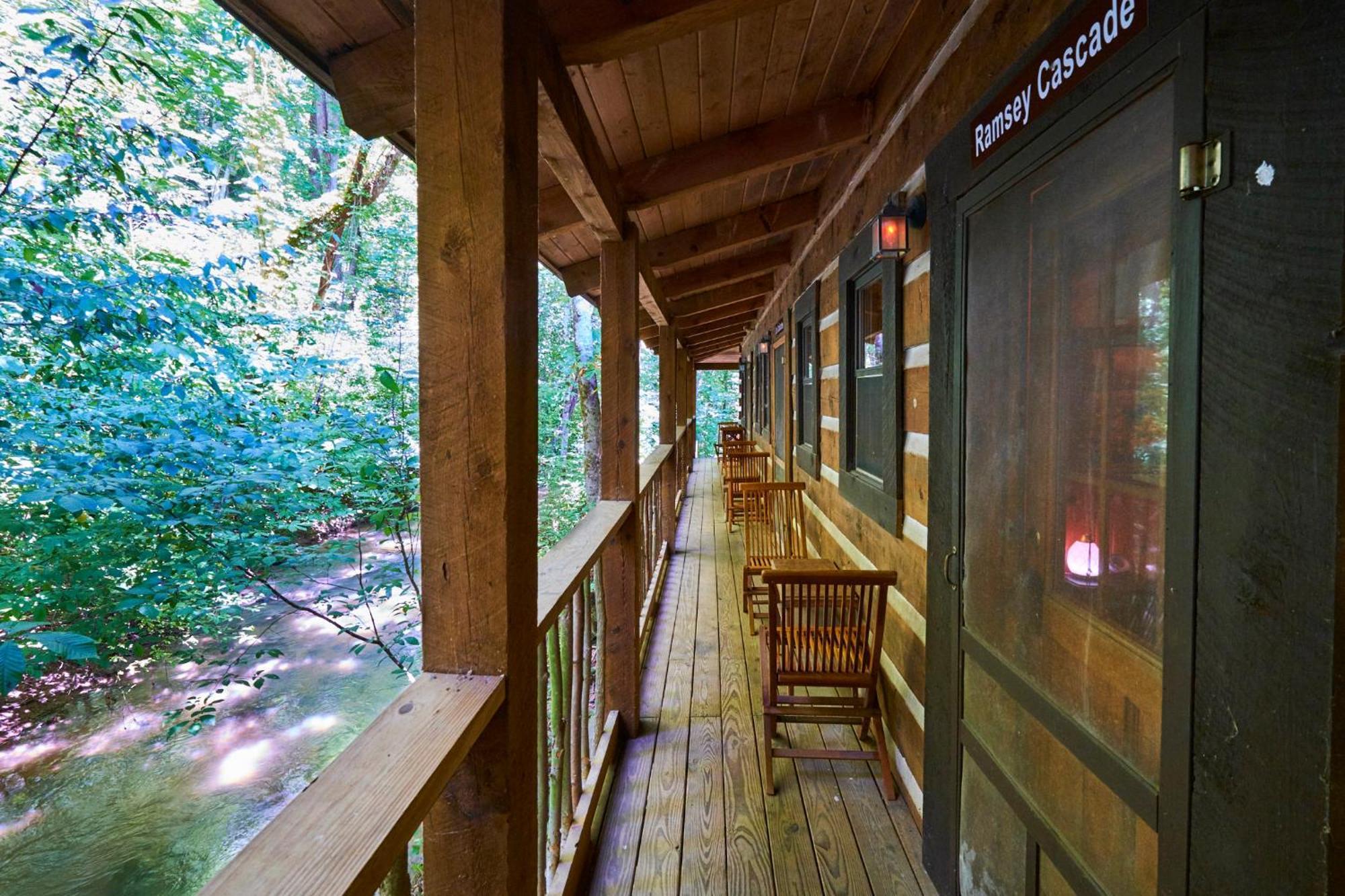 Creekwalk Inn Bed And Breakfast With Cabins Cosby Luaran gambar