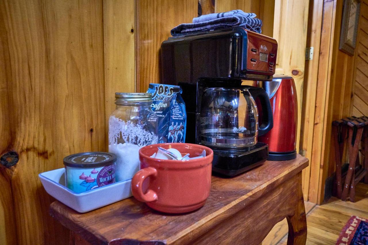 Creekwalk Inn Bed And Breakfast With Cabins Cosby Luaran gambar