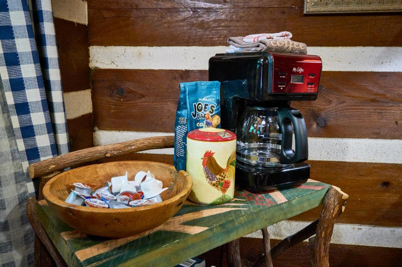 Creekwalk Inn Bed And Breakfast With Cabins Cosby Luaran gambar