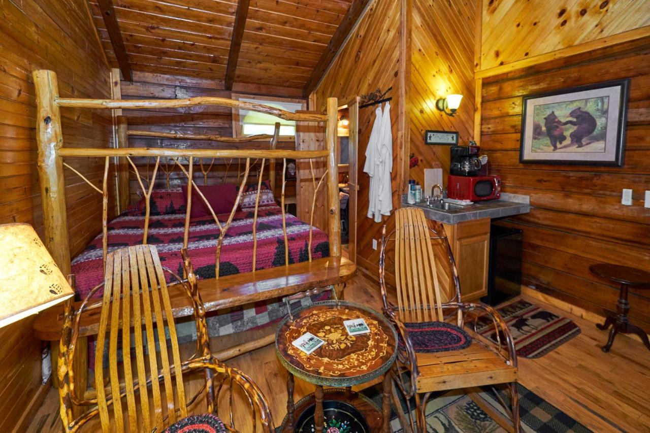 Creekwalk Inn Bed And Breakfast With Cabins Cosby Luaran gambar