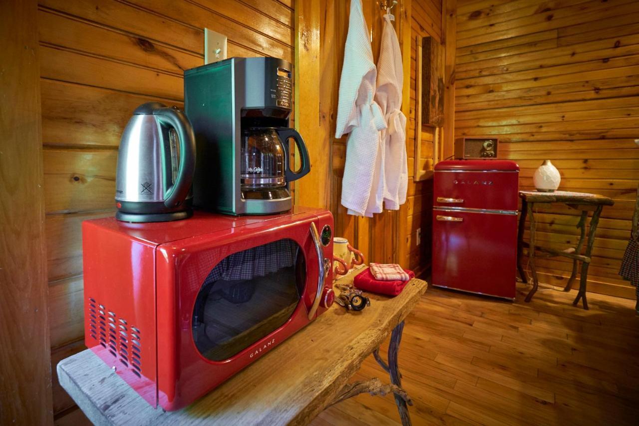 Creekwalk Inn Bed And Breakfast With Cabins Cosby Luaran gambar